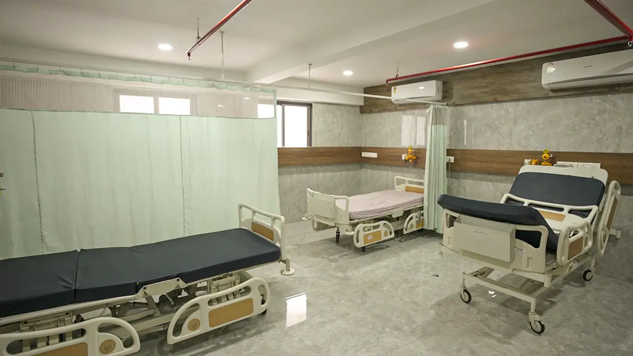 KP Divine Hiba Hospital rooms